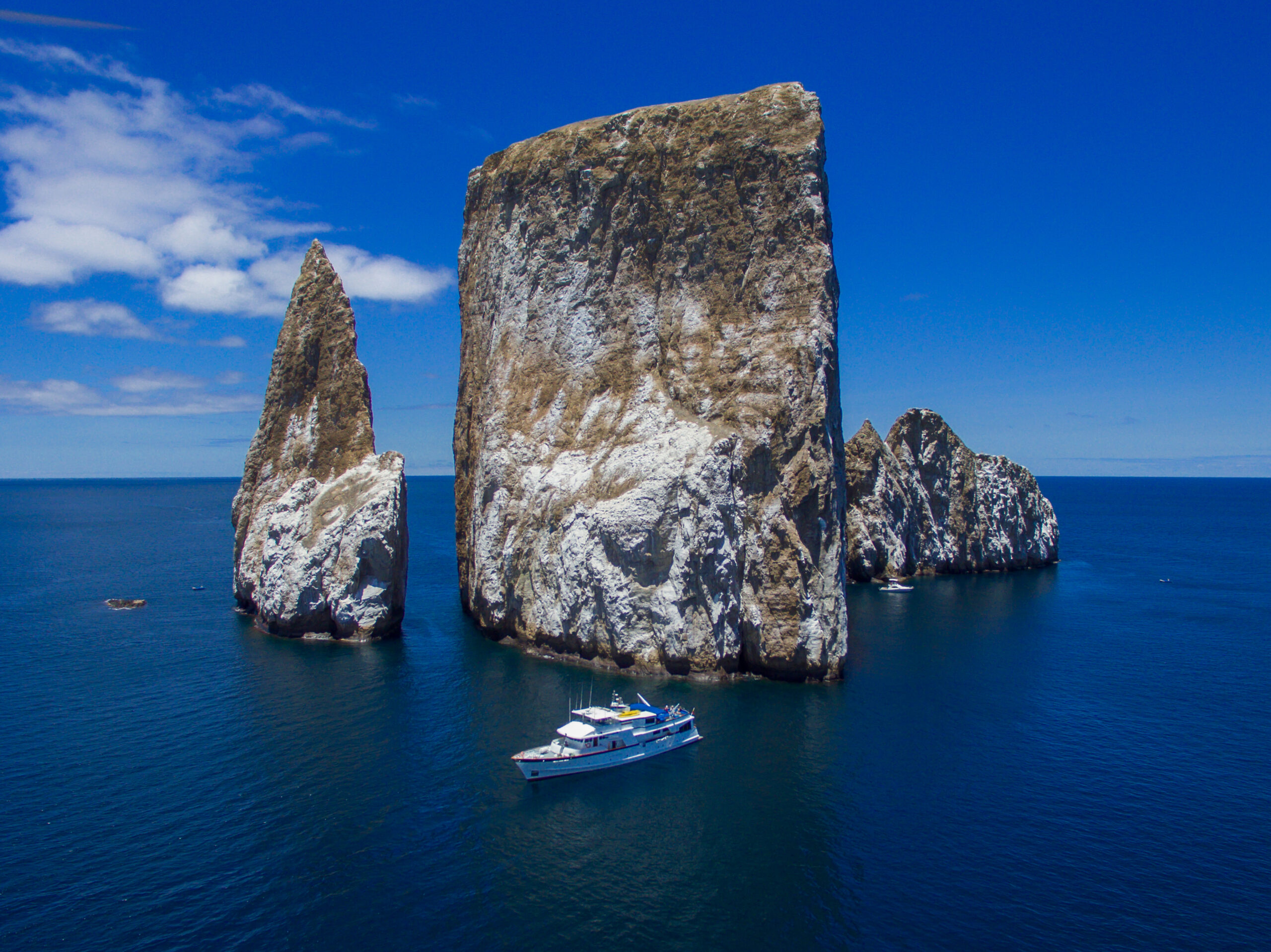 Beluga yacht Galapagos premium cruise